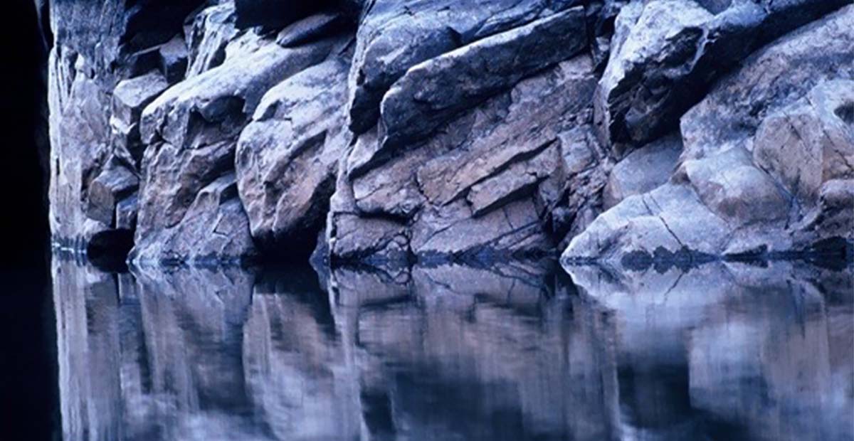 RockPoolMirror image copyright Belinda Webster 'Cliffedge'